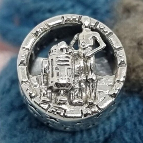 Pandora Star Wars C-3PO and R2-D2 Openwork Charm - Picture 1 of 5